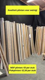 MDF en plakplinten, Doe-het-zelf en Verbouw, Plinten en Afwerking, Ophalen, Zo goed als nieuw, Mdf, 200 tot 250 cm