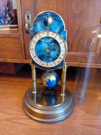 JAARPENDULE KAISER WERELDBOL STOLPKLOK PLANETEN DEFECT, Antiek en Kunst, Ophalen of Verzenden