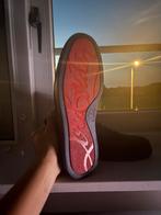 Louboutin suède donker blauw, Kleding | Heren, Schoenen, Christian Louboutin, Blauw, Ophalen of Verzenden, Zo goed als nieuw