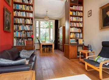 >|>|>|> PRACHTIGE set van 2 hoge Lundia boekenkasten! beschikbaar voor biedingen