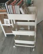 Ikea Raskog trolley roltafel wit by 8 kookboeken Engels(€300, Huis en Inrichting, Woonaccessoires | Overige, Ophalen, Gebruikt