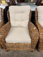 Rieten fauteuil, Huis en Inrichting, Stoelen, Ophalen, ., Zo goed als nieuw, .