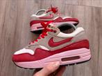 Nike Air Max 1 - Vintage hyper red, Ophalen of Verzenden, Gedragen, Rood, Sneakers of Gympen