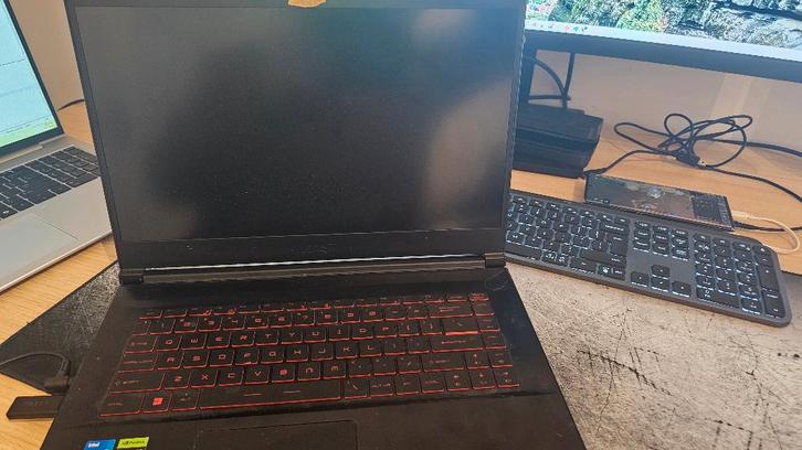 MSI Thin GF63 12UCX-668NL-Gaming Laptop-15.6"-144 Hz, Computers en Software, Windows Laptops, Gebruikt, 15 inch, SSD, 2 tot 3 Ghz