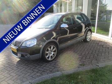 Volkswagen Polo 1.4-16V Cross Zo mee. (bj 2009) beschikbaar voor biedingen