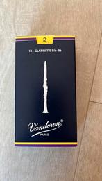 nieuw doosje met klarinetrietjes bes klarinet 10 stuks no. 2, Ophalen of Verzenden, Nieuw, Klarinet
