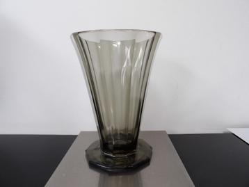 Art Deco Vaas Boheems, grijs/groen beschikbaar voor biedingen