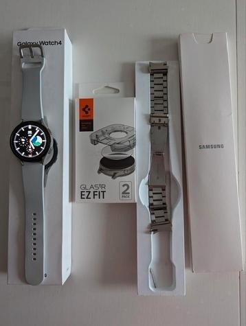 Samsung Watch 4 Classic 44mm (Zo Goed Als Nieuw)  beschikbaar voor biedingen