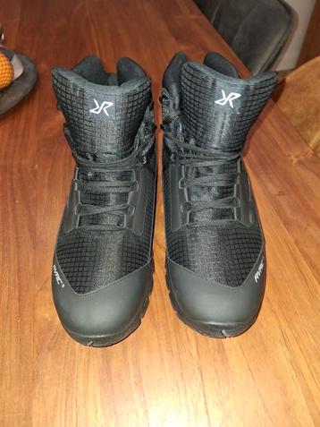 Revolutionrace Pathfinder Mid Hiking wandelschoenen maat 46 beschikbaar voor biedingen