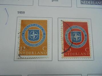 2 postzegels Nederland, serie NAVO 1959 beschikbaar voor biedingen