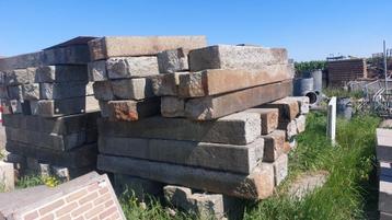 Zweeds Graniet Banden Roest Grijs  beschikbaar voor biedingen