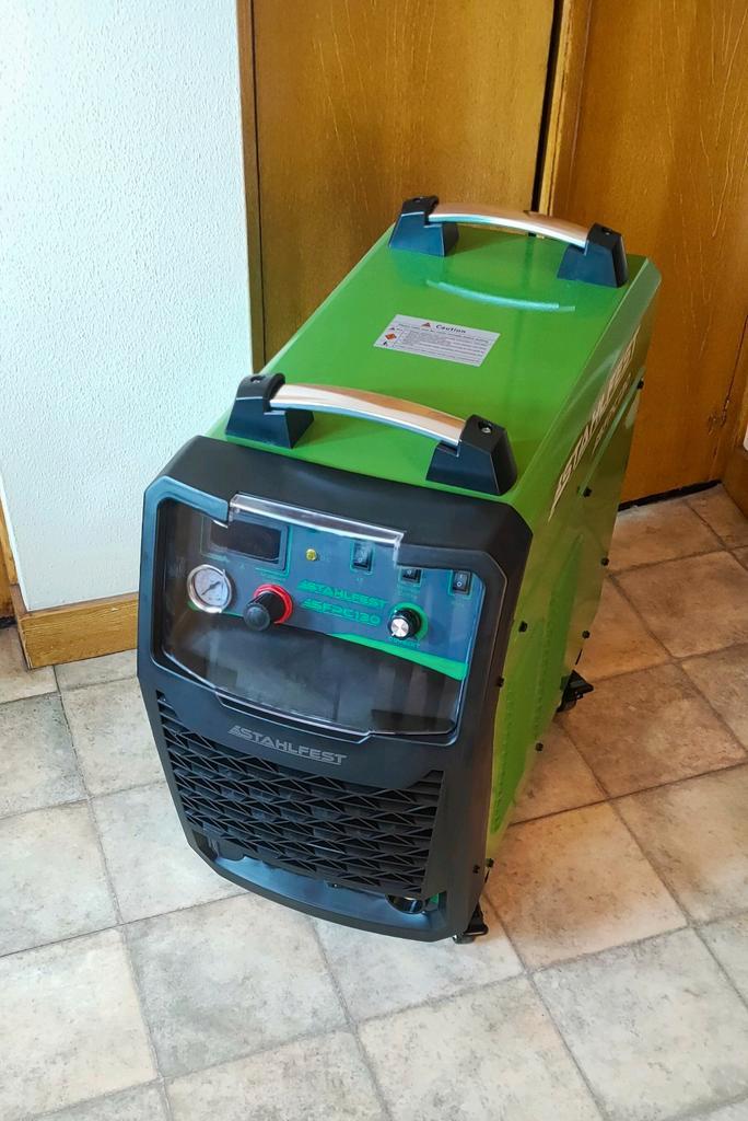 Stahlfest Plasma Snijder 120A - Nieuwstaat!, Doe-het-zelf en Verbouw, Gereedschap | Lasapparaten, Ophalen