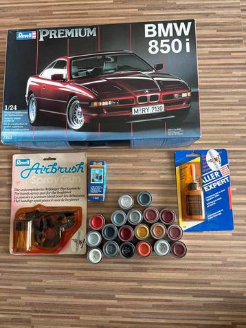 Revell BMW 850i modelbouwset + accessoires beschikbaar voor biedingen