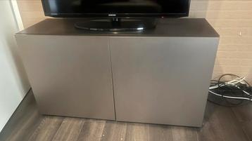 IKEA Besta tv kast beschikbaar voor biedingen