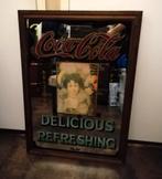 Vintage grote coca cola reklame spiegel 90 x 64 cm, Verzamelen, Retro, Ophalen, Huis en Inrichting