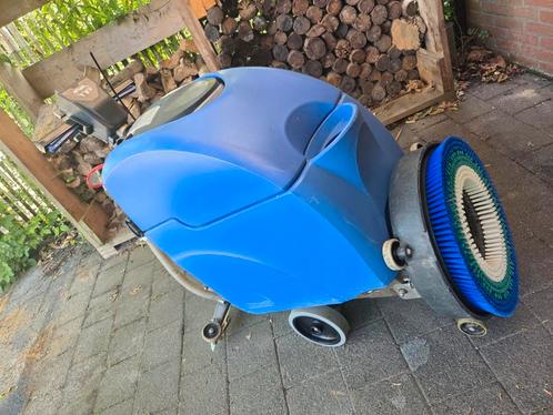 Numatic TTB4500 Schrobzuigmachine, Doe-het-zelf en Verbouw, Reinigingsmachines, Zo goed als nieuw, Schrobmachine, Ophalen of Verzenden
