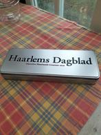 Blik met krant Haarlems Dagblad, Ophalen of Verzenden, Gebruikt, Overige