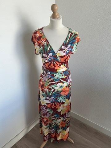 King Louie maat M maxi rode jurk 1816, Kleding | Dames, Jurken, Zo goed als nieuw, Maat 38/40 (M), Rood, Onder de knie, Ophalen of Verzenden