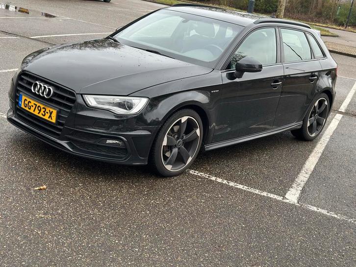 Audi A3 SPORTBACK Pro Line S, Auto's, Audi, Particulier, A3, ABS, Airbags, Airconditioning, Bluetooth, Centrale vergrendeling