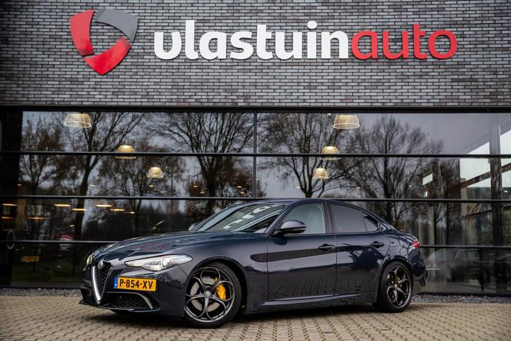 Alfa Romeo Giulia 2.0T B-Tech , Carbon-delen exterieur, Memo, Auto's, Alfa Romeo, Bedrijf, Te koop, Giulia, ABS, Achteruitrijcamera