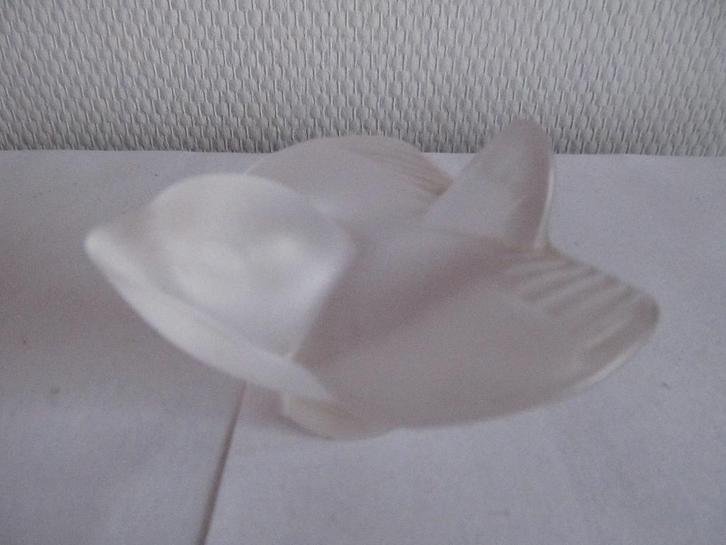 Sevres mat kristal vogel figuurtje, Antiek en Kunst, Antiek | Glas en Kristal, Ophalen