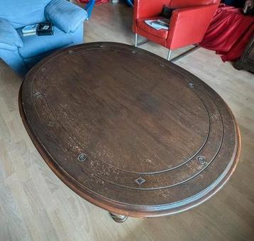Vintage Houten Salontafel!  beschikbaar voor biedingen