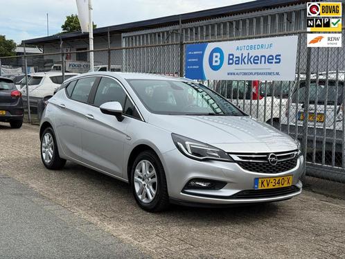 Opel Astra 1.0 Edition | Airco | Cruise | Carplay | 1e eig |, Auto's, Opel, Bedrijf, Te koop, Astra, ABS, Airbags, Airconditioning