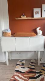Hoge witte commode op poten, in goede staat, Ophalen, Gebruikt, 100 cm of meer, Minder dan 50 cm