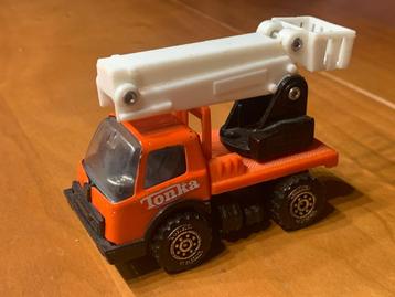 Vintage mini Tonka hoogwerker beschikbaar voor biedingen