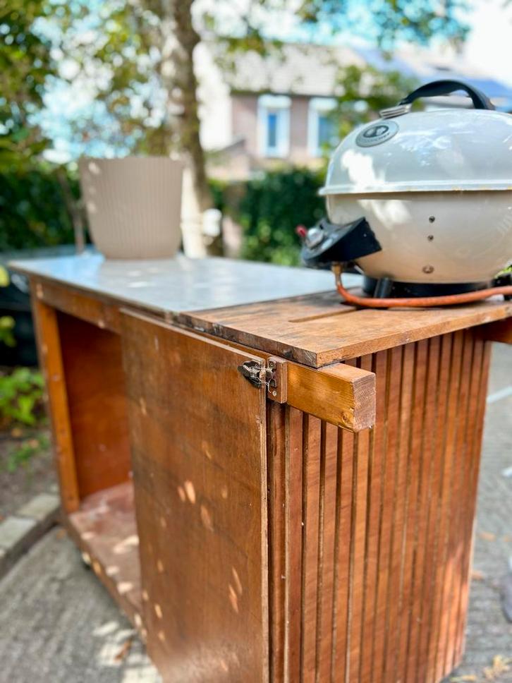 Houten, mooie Buitenkeuken met BBQ & Opbergruimte, Tuin en Terras, Buitenkeukens, Gebruikt, Gas, Vrijstaand, Ophalen