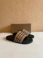Burberry Slippers, Ophalen, Nieuw