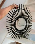 Bamboe spiegel in vorm van een zon - bohemian style, Huis en Inrichting, Woonaccessoires | Spiegels, Minder dan 50 cm, Ophalen of Verzenden