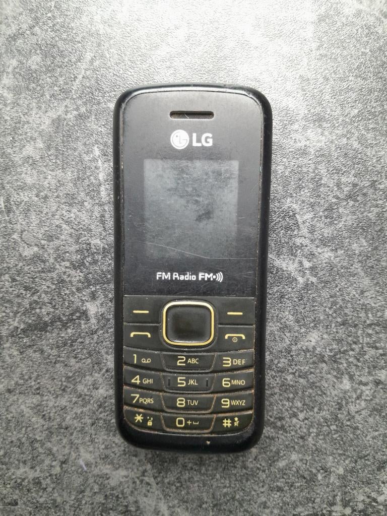 Oude LG B200 telefoon gebruikt maar werkend, Telecommunicatie, Mobiele telefoons | LG, Gebruikt, Zwart, Ophalen of Verzenden