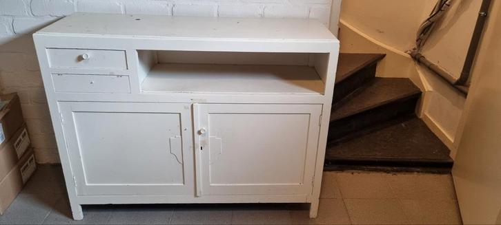 GRATIS Tv kast dressoir, Huis en Inrichting, Kasten | Televisiemeubels, Gebruikt, Minder dan 100 cm, 25 tot 50 cm, Ophalen