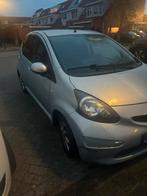 Toyota Aygo 1.0 12V Vvt-i 5DRS 2008 Blauw, Auto's, Toyota, Voorwielaandrijving, 68 pk, Origineel Nederlands, Handgeschakeld