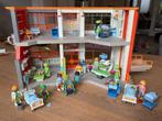 Playmobil kinderziekenhuis (6657) met diverse uitbreidingen, Kinderen en Baby's, Speelgoed | Playmobil, Ophalen of Verzenden, Zo goed als nieuw
