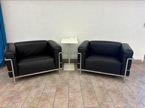 Cassina LC 3, Huis en Inrichting, Fauteuils, Gebruikt, 50 tot 75 cm, Ophalen