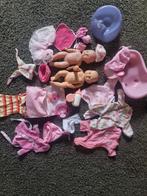 Babypoppen met accessoires, Kinderen en Baby's, Speelgoed | Poppen, Ophalen of Verzenden, Gebruikt, Babypop