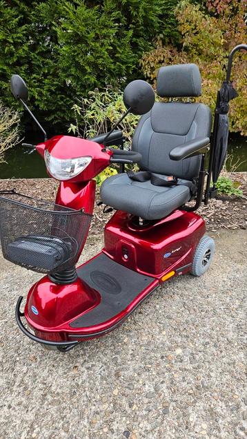 Invacare middelgrote scootmobiel voor binnen en buiten beschikbaar voor biedingen