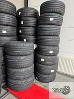 2x Pirelli P Zero PZ4 A0 245 35 19 93Y XL NIEUW DOT4723, 19 inch, 245 mm, Nieuw, Ophalen of Verzenden