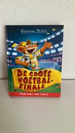 Geronimo Stilton - De grote voetbalfinale, Geronimo Stilton, Ophalen of Verzenden, Zo goed als nieuw