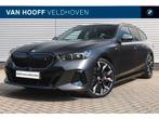 BMW i5 Touring eDrive40 M Sport / Panoramadak / Trekhaak / P, Auto's, BMW, 81 kWh, Achterwielaandrijving, Gebruikt, Zwart