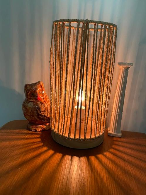 Stijlvolle tafellamp, Huis en Inrichting, Lampen | Tafellampen, Minder dan 50 cm, Hout, Ophalen of Verzenden