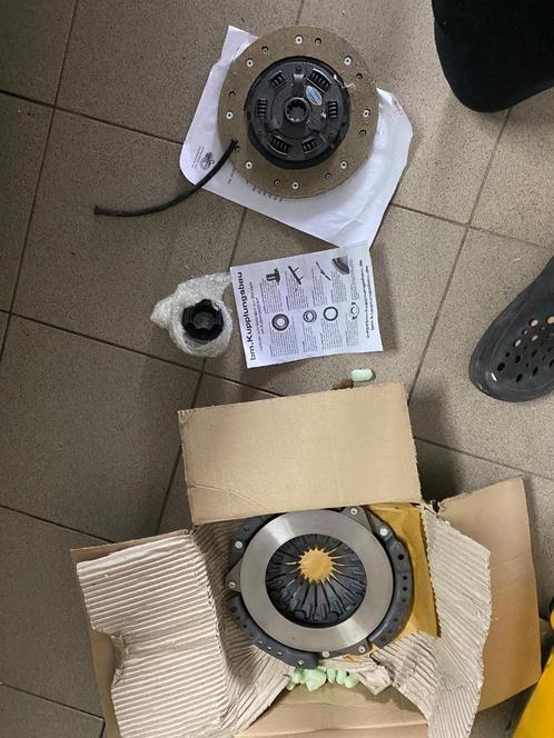 volvo amazon koppelingsset compleet (nieuw), Auto-onderdelen, Airco en Verwarming, Renault, Volvo, Nieuw, Ophalen of Verzenden