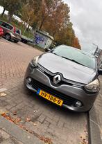 Renault Clio 0.9 TCE 66KW 5-DRS 2016 Grijs, Auto's, Renault, Voorwielaandrijving, 898 cc, 540 kg, Origineel Nederlands
