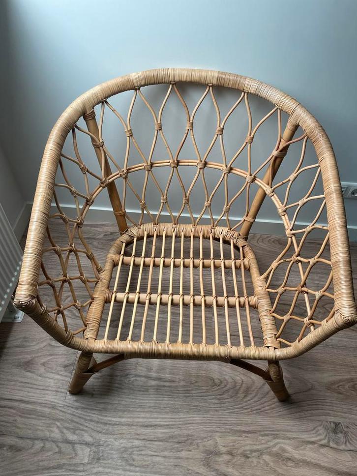 IKEA Stockholm 2017 Fauteuil - Rotan Design, Huis en Inrichting, Fauteuils, Gebruikt, Riet of Rotan, 50 tot 75 cm, Minder dan 75 cm