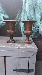 Brocante gietijzeren Louvre vazen, Ophalen