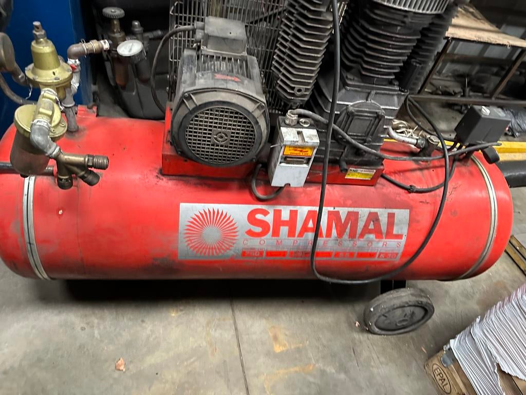 Shamal k30 compressor, Doe-het-zelf en Verbouw, Compressors, Ophalen, Gebruikt, 400 tot 800 liter/min, Mobiel