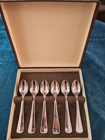 6 zilveren lepeltjes Haags Lofje Gerritsen 1979 beschikbaar voor biedingen