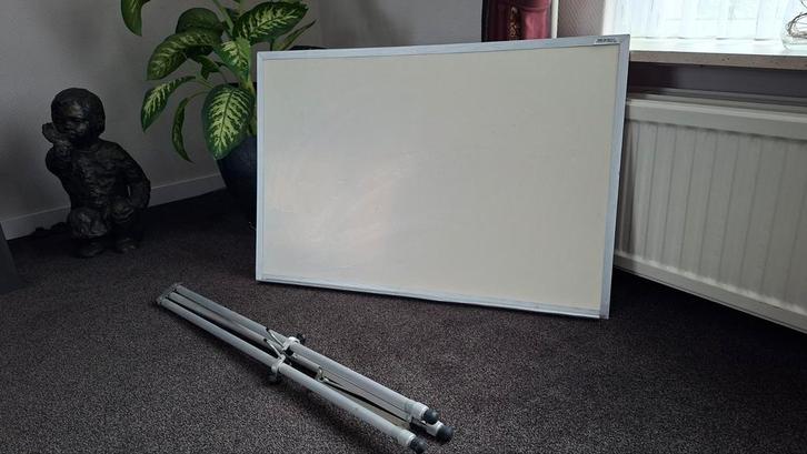 Whiteboard op statief., Diversen, Schoolborden, Whiteboard, Ophalen